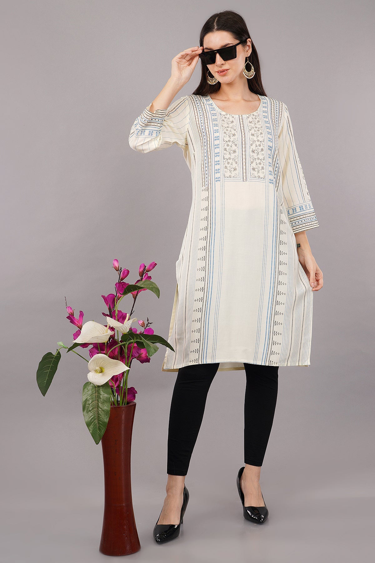 WOMEN OFF-WHITE RAYON FLORAL PRINTED STRAIGHT KURTA
